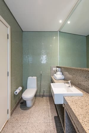 thumbnail: Bathroom