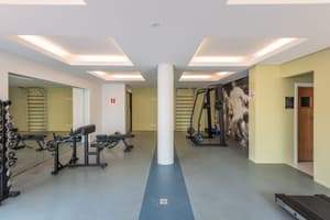 thumbnail: Gym