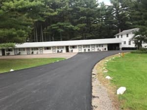 thumbnail: Exterior
