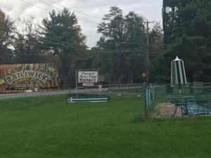 thumbnail: Property grounds