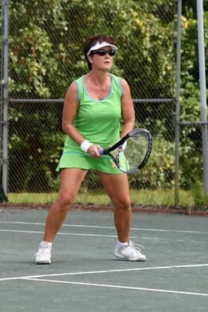 thumbnail: Tennis court