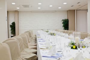 thumbnail: Restaurant