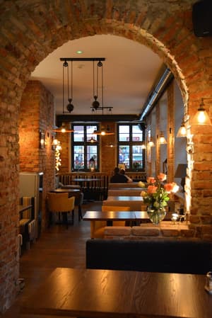 thumbnail: Restaurant