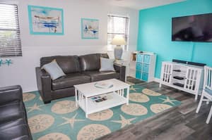 thumbnail: Living area