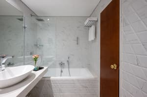 thumbnail: Bathroom