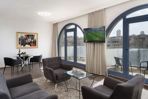 thumbnail: Living area