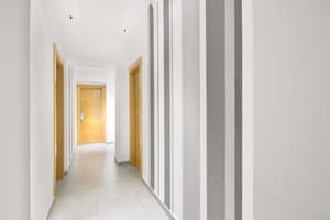 thumbnail: Hallway