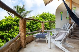 thumbnail: Terrace/patio