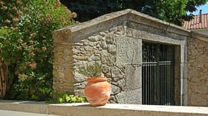 thumbnail: Exterior