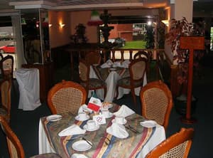 thumbnail: Restaurant