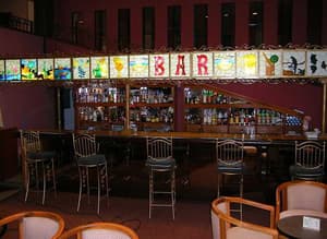 thumbnail: Bar