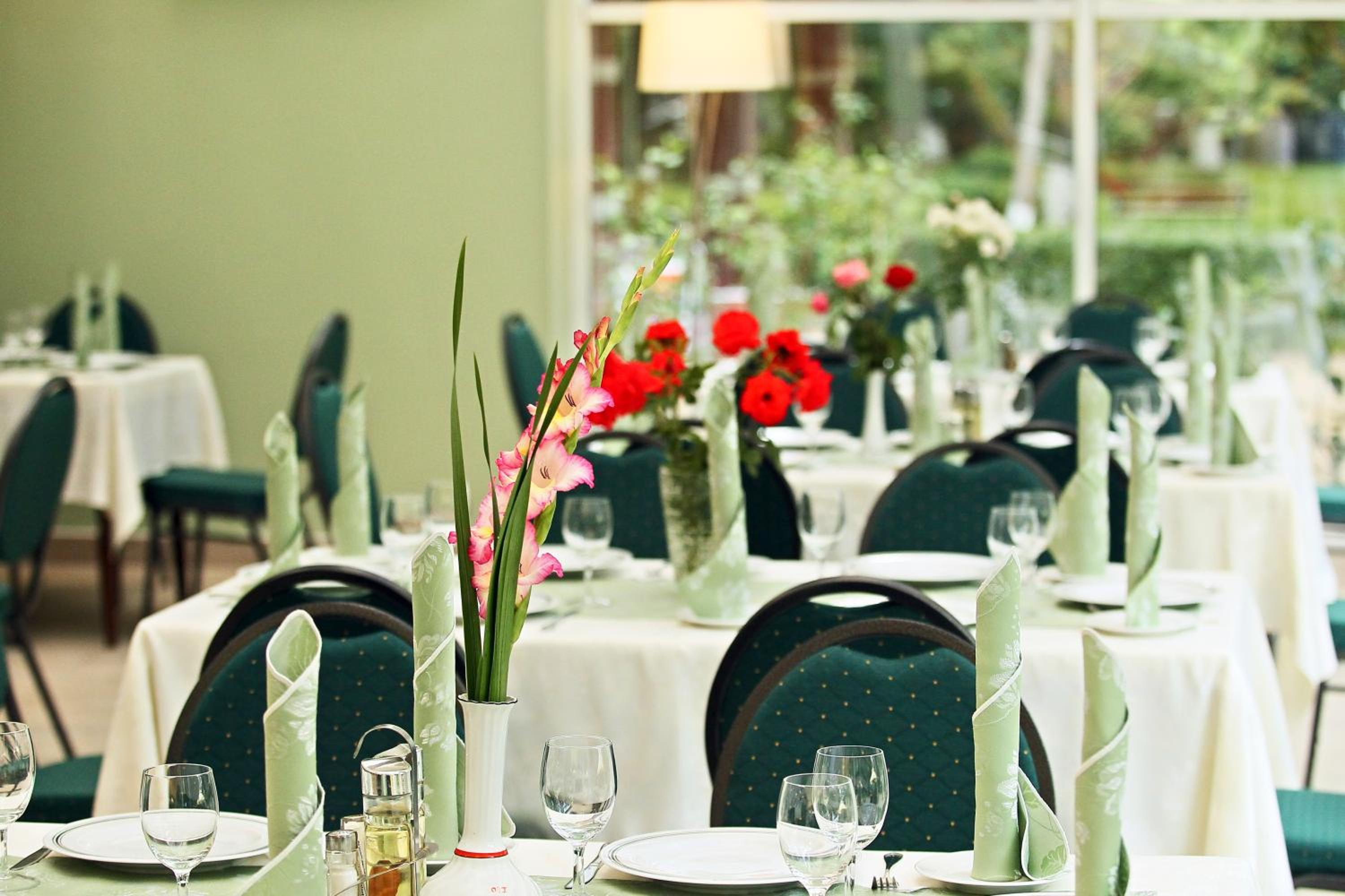 Restaurant-cafeteria