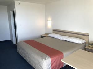 thumbnail: General view