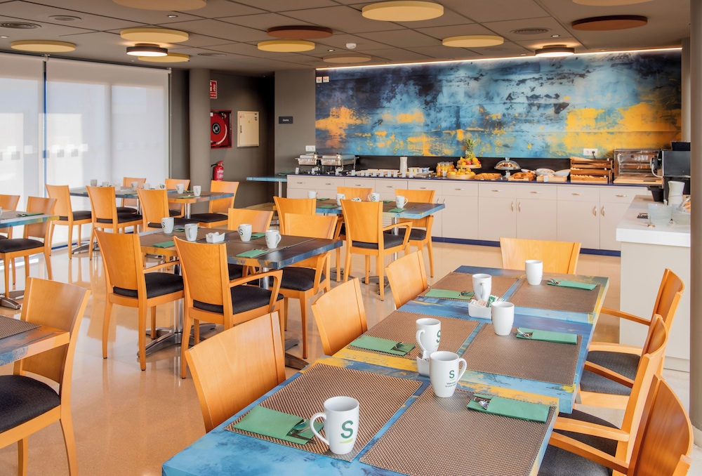 Restaurant-cafeteria