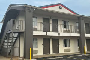 thumbnail: Exterior