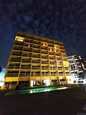 thumbnail: Exterior