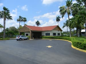 thumbnail: Front of property