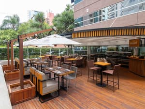 thumbnail: Restaurant