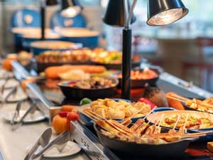 thumbnail: Restaurant