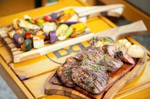 thumbnail: Restaurant