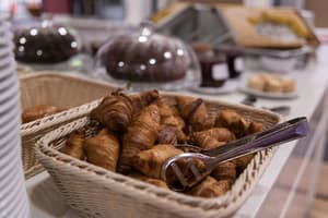 thumbnail: Breakfast buffet