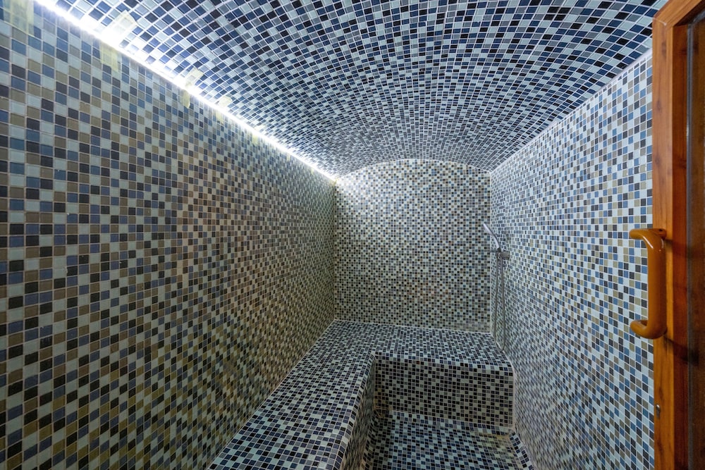 Steam room