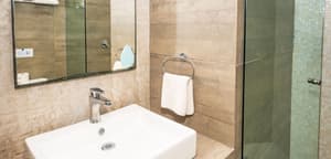 thumbnail: Bathroom