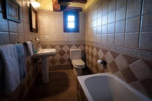thumbnail: 148167874.jpg