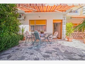 thumbnail: Terrace/patio