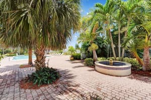 thumbnail: Garden