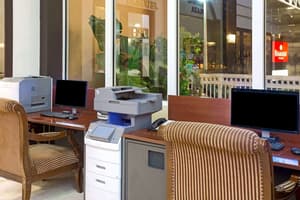 thumbnail: Business center