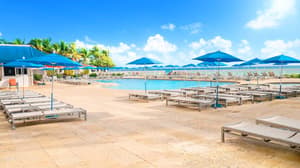thumbnail: Outdoor pool