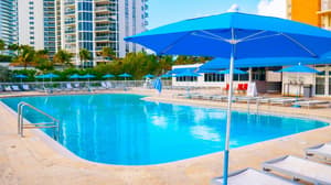 thumbnail: Pool