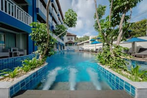 thumbnail: Outdoor pool