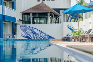 thumbnail: Outdoor pool