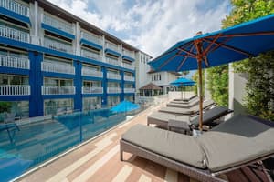 thumbnail: Outdoor pool