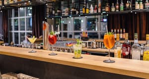 thumbnail: Bar (on property)