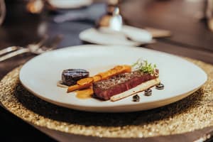thumbnail: Dining