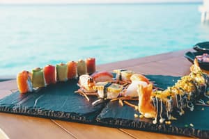 thumbnail: Dining