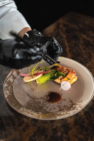thumbnail: Dining
