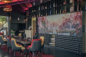 thumbnail: Restaurant