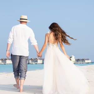 thumbnail: Outdoor wedding area