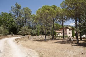 thumbnail: General view