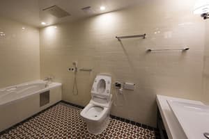 thumbnail: Bathroom