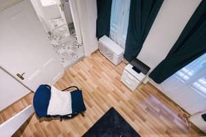 thumbnail: Room