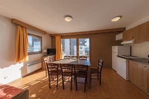 thumbnail: Living room