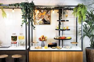thumbnail: Breakfast area