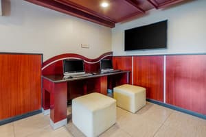 thumbnail: Business center