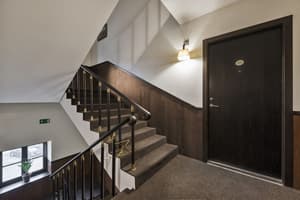 thumbnail: Staircase