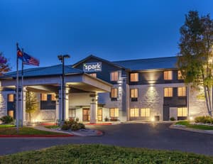 Spark by Hilton Denver International Airport